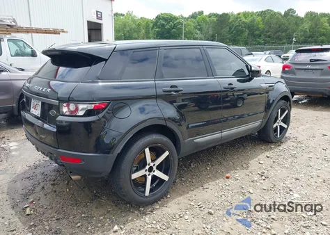 2015 Land Rover Range Rover Evoque Pure Plus z USA, uszkodzony, nr VIN SALVP2BGXFH975597